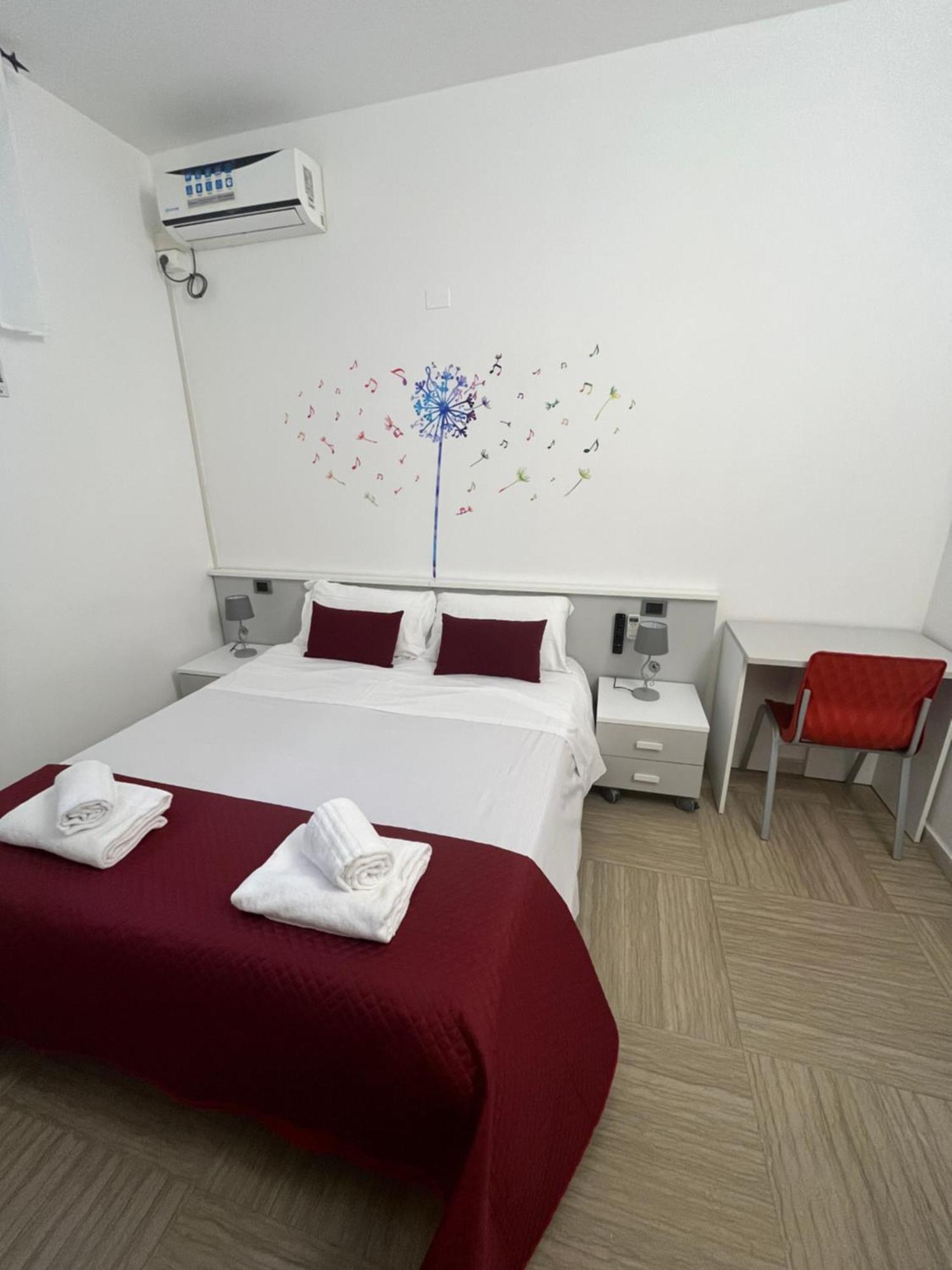 La Lirica Rooms Verona Bagian luar foto
