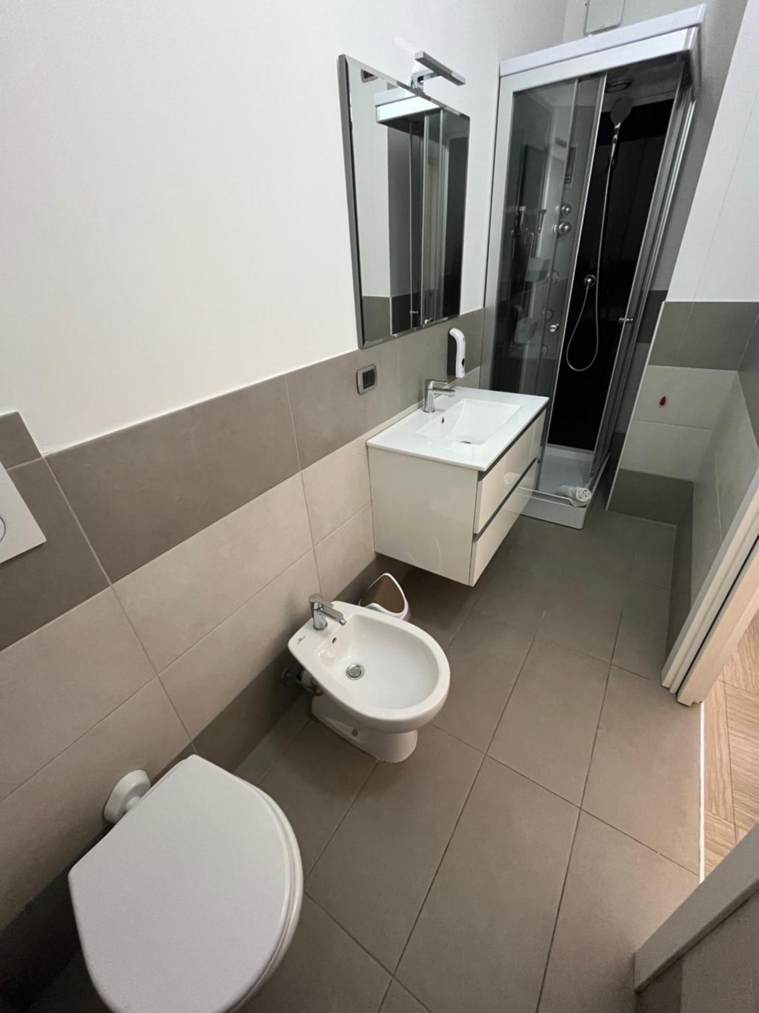 La Lirica Rooms Verona Bagian luar foto